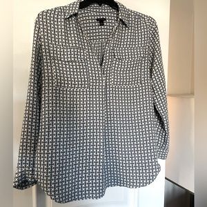 Ann Taylor Camp Shirt Size M
